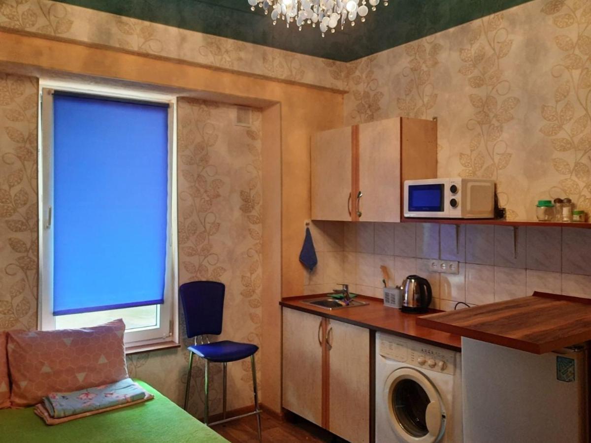 Gold Odessa Apartment Room photo